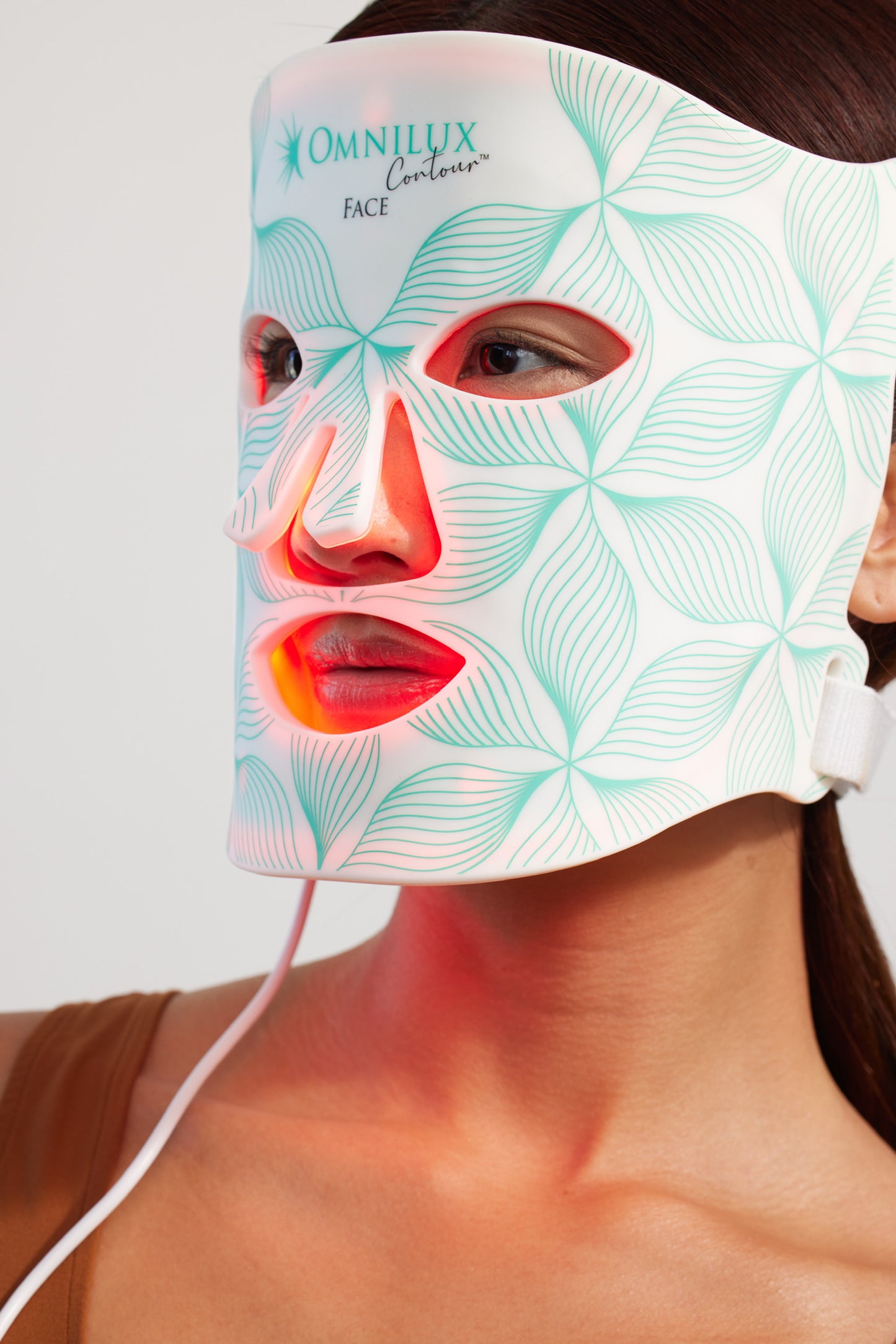 Contour LED Mask